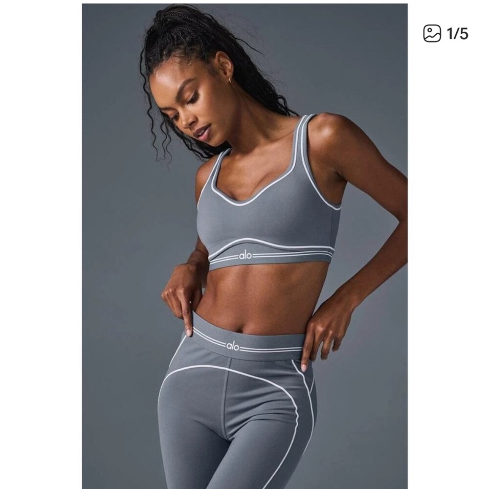 Alo airbrush heart throb set in grey/white